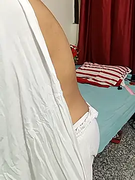 Snapshot of Saroj-Shah chatting on September 2025 03:50:02 AM Saroj-Shah online show from September 2025 03:50:02 AM