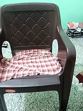 Snapshot of Saroj-Shah chatting on September 2025 05:53:02 AM Saroj-Shah online show from September 2025 05:53:02 AM