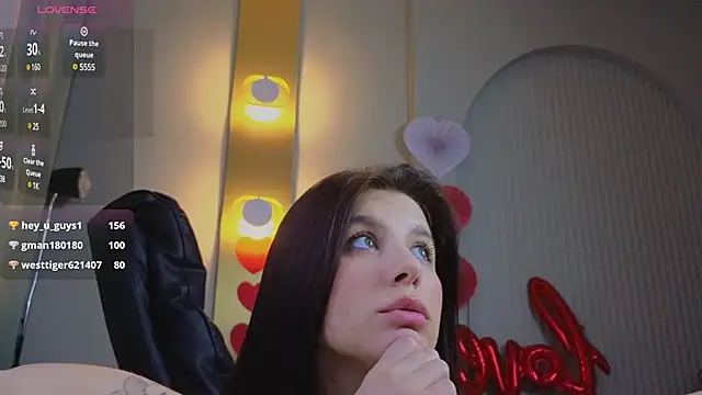 Jenna Adams  online show from February 2025 01:11:01 AM