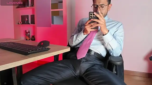 pablo-rincon95 online show from November 2025 08:46:02 PM