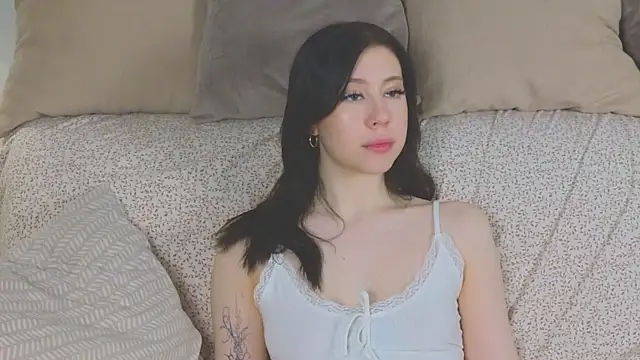 Snapshot of AnnTaint chatting on December 2024 07:03:02 PM AnnTaint online show from December 2024 07:03:02 PM