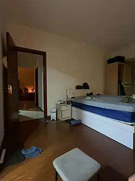 hkwildguy online show from May 2026 08:17:01 PM