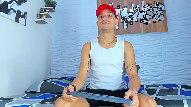 Snapshot of Friendsofeverything_ chatting on September 2025 02:30:02 PM Friendsofeverything online show from September 2025 02:30:02 PM