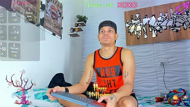 Snapshot of Friendsofeverything_ chatting on October 2025 10:42:02 PM Friendsofeverything online show from October 2025 10:42:02 PM