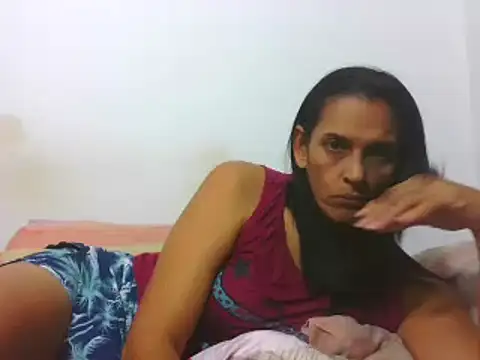 latinbrunettet online show from January 2025 01:14:01 PM