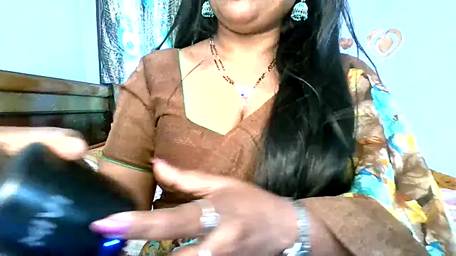 Snapshot of honey-sexy chatting on March 2026 05:22:01 AM honey-sexy online show from March 2026 05:22:01 AM