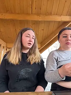 Joannakiss online show from March 2025 01:34:01 PM