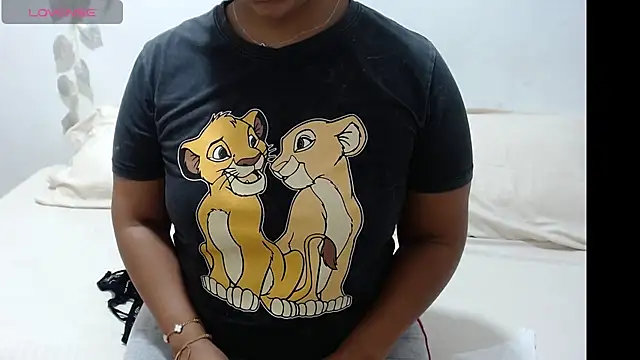 Snapshot of ZuryFerrari chatting on October 2025 01:20:01 PM ZuryFerrari online show from October 2025 01:20:01 PM