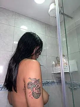 dolcebella online show from February 2026 04:27:02 PM