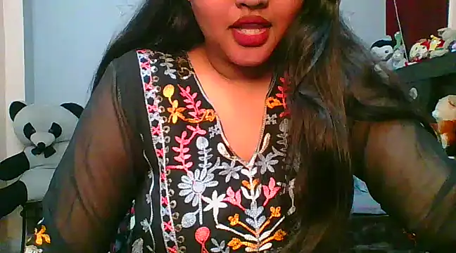 Snapshot of Your-love-12 chatting on February 2025 03:11:02 AM Your-love-12 online show from February 2025 03:11:02 AM