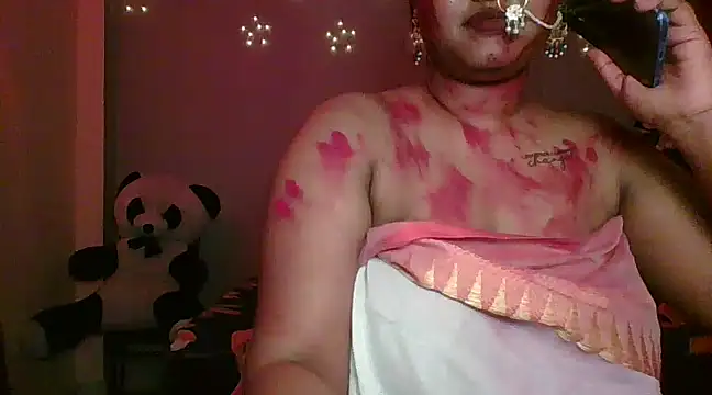 Snapshot of Your-love-12 chatting on March 2025 06:07:02 PM Your-love-12 online show from March 2025 06:07:02 PM