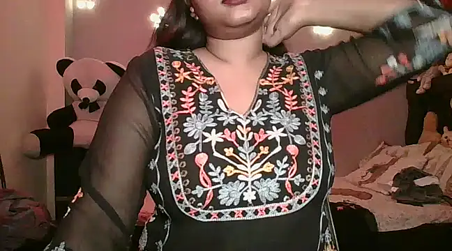 Snapshot of Your-love-12 chatting on March 2025 12:49:02 AM Your-love-12 online show from March 2025 12:49:02 AM