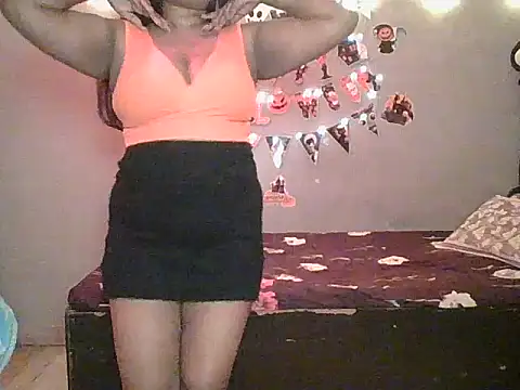 Snapshot of Your-love-12 chatting on October 2025 07:58:02 PM Your-love-12 online show from October 2025 07:58:02 PM