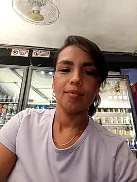 mariana mauricio hot online show from April 2026 09:43:02 PM