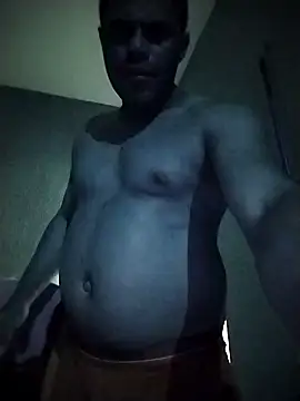 Snapshot of Ataujo_love chatting on January 2025 04:38:02 AM Ataujo love online show from January 2025 04:38:02 AM