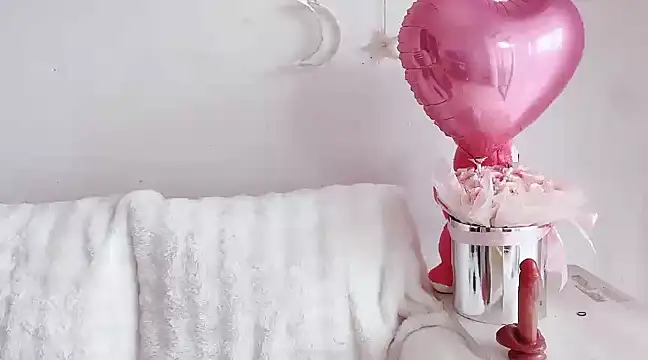 fanfan-FF online show from March 2025 05:07:01 AM