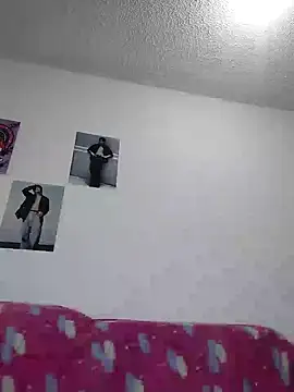 Snapshot of azulzulix chatting on February 2025 10:59:02 AM azulzulix online show from February 2025 10:59:02 AM