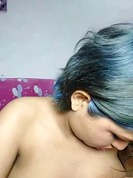 Snapshot of azulzulix chatting on February 2025 04:31:01 AM azulzulix online show from February 2025 04:31:01 AM