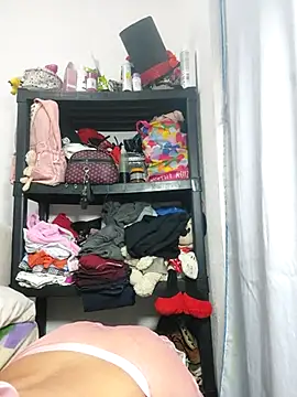 Snapshot of azulzulix chatting on February 2025 03:45:02 AM azulzulix online show from February 2025 03:45:02 AM