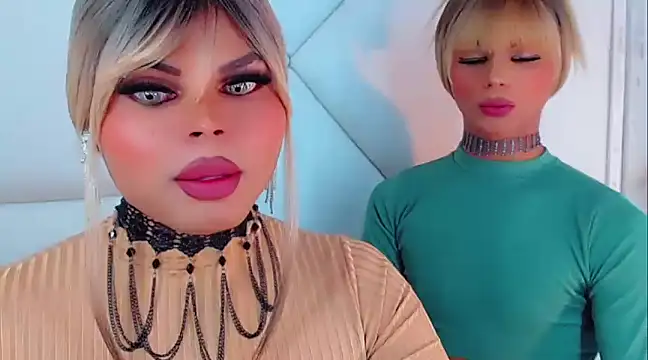 Snapshot of AdanKinng chatting on December 2024 07:44:01 AM AdanKinng online show from December 2024 07:44:01 AM