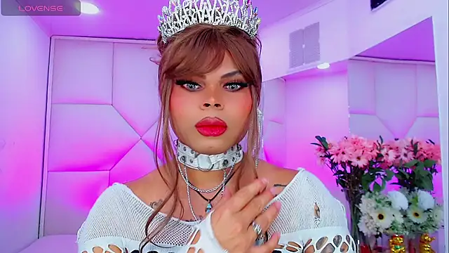 Snapshot of AdanKinng chatting on September 2025 05:13:01 AM AdanKinng online show from September 2025 05:13:01 AM