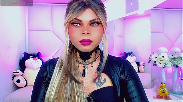 Snapshot of AdanKinng chatting on October 2025 07:51:02 AM AdanKinng online show from October 2025 07:51:02 AM