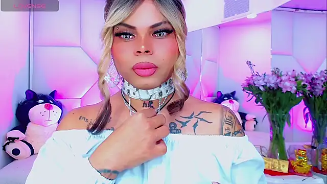 Snapshot of AdanKinng chatting on November 2025 05:50:02 AM AdanKinng online show from November 2025 05:50:02 AM