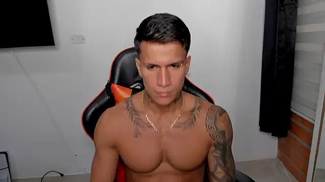 Snapshot of pettergrey1 chatting on October 2025 11:31:01 PM pettergrey1 online show from October 2025 11:31:01 PM