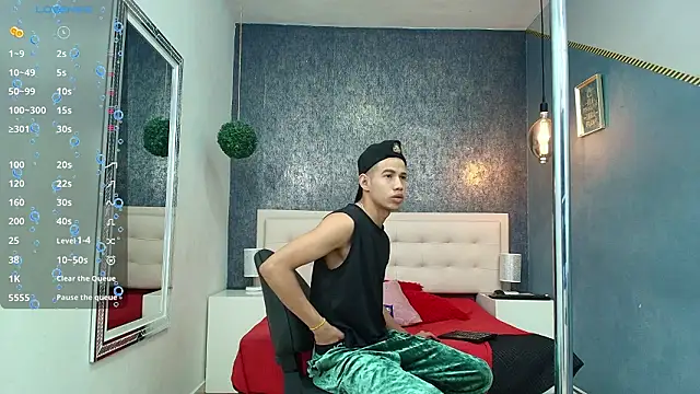 Erick Zhimerman online show from February 2026 04:11:01 AM