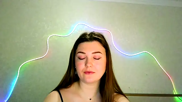 Snapshot of SeductiveTati chatting on December 2025 04:58:02 PM SeductiveTati online show from December 2025 04:58:02 PM