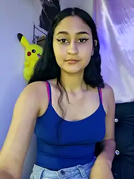 Snapshot of MadissomCute chatting on December 2024 03:08:02 AM MadissomCute online show from December 2024 03:08:02 AM