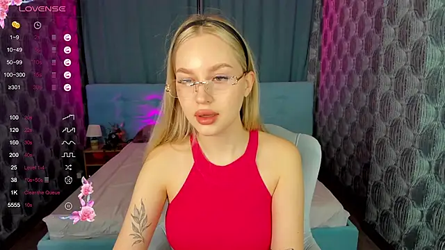 Carol  Cox online show from January 2025 09:51:02 PM