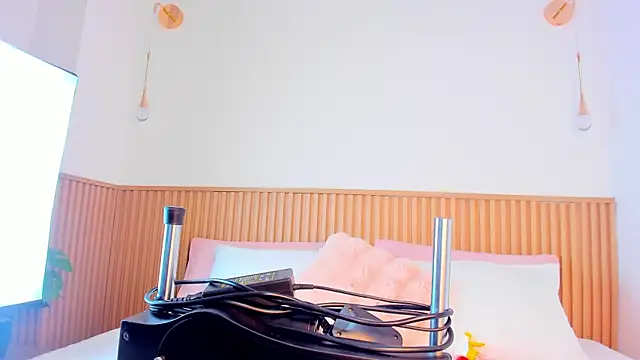 zoe rivers online show from December 2024 11:07:02 AM