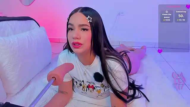 zoe rivers online show from May 2026 06:02:02 PM