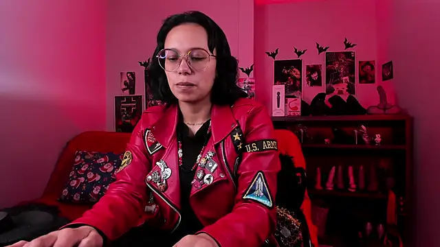 lilith-deveraux online show from December 2025 01:31:02 PM