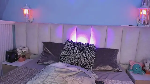 dayanne07 online show from January 2025 06:01:02 AM