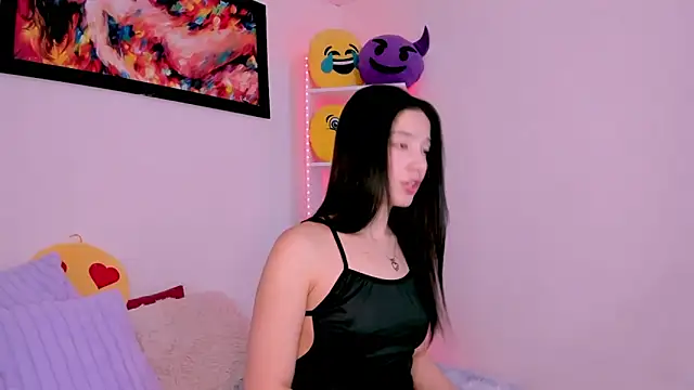 Manuelaa mejiia online show from October 2025 03:08:02 PM