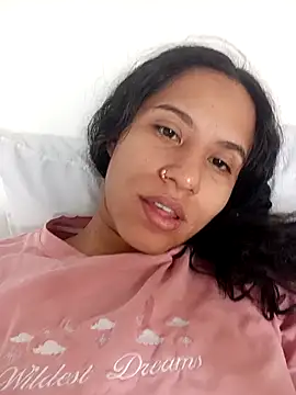 Karii-R online show from December 2025 05:32:01 PM