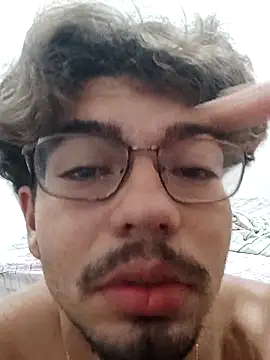 Snapshot of Edwardsky000 chatting on February 2026 11:40:01 AM Edwardsky000 online show from February 2026 11:40:01 AM