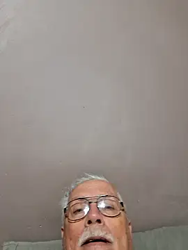 Snapshot of NawtyB1965 chatting on May 2026 04:17:01 AM NawtyB1965 online show from May 2026 04:17:01 AM