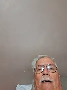 Snapshot of NawtyB1965 chatting on June 2026 04:27:01 AM NawtyB1965 online show from June 2026 04:27:01 AM