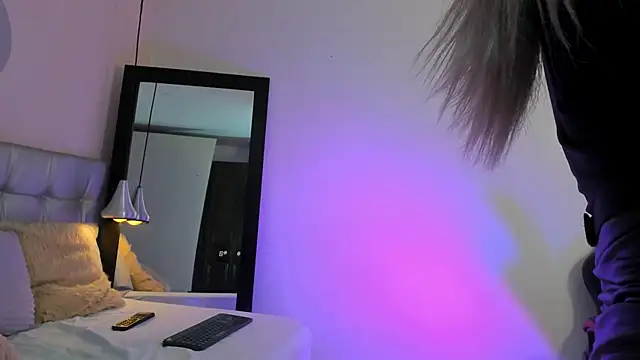 Snapshot of Axel_brunette1 chatting on March 2025 02:04:02 AM Axel brunette1 online show from March 2025 02:04:02 AM