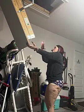 DatBishYouMiss online show from January 2025 04:56:01 AM