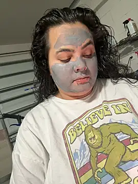 DatBishYouMiss online show from January 2025 09:14:02 PM