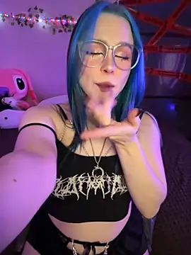 MaddisonHaas online show from November 2025 12:13:02 AM