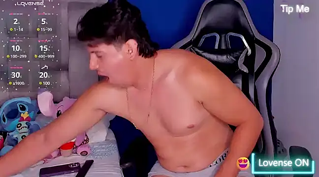 victor vixen online show from March 2025 01:00:02 AM