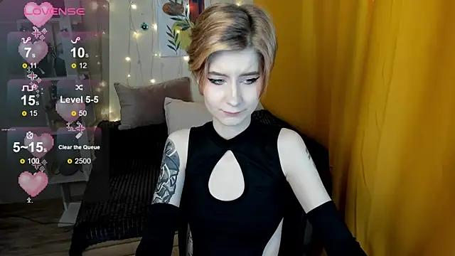 Snapshot of Angel_Jules chatting on December 2024 04:31:02 AM Angel Jules online show from December 2024 04:31:02 AM