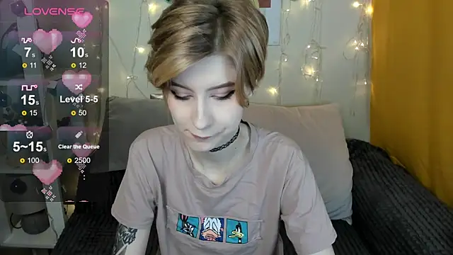 Snapshot of Angel_Jules chatting on December 2024 04:20:02 AM Angel Jules online show from December 2024 04:20:02 AM