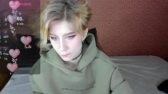 Snapshot of Angel_Jules chatting on January 2025 04:30:01 AM Angel Jules online show from January 2025 04:30:01 AM