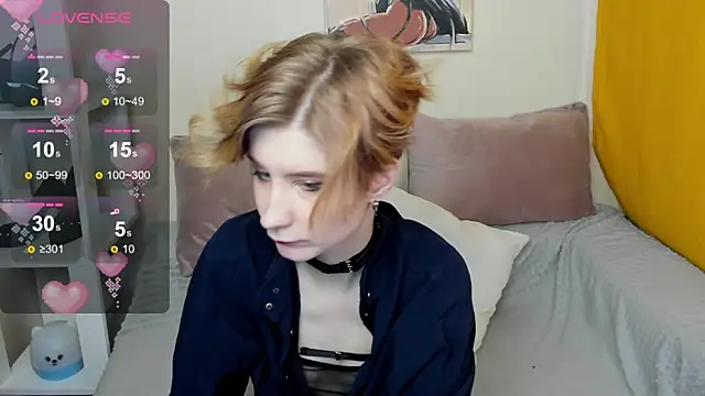 Snapshot of Angel_Jules chatting on January 2025 04:36:02 AM Angel Jules online show from January 2025 04:36:02 AM